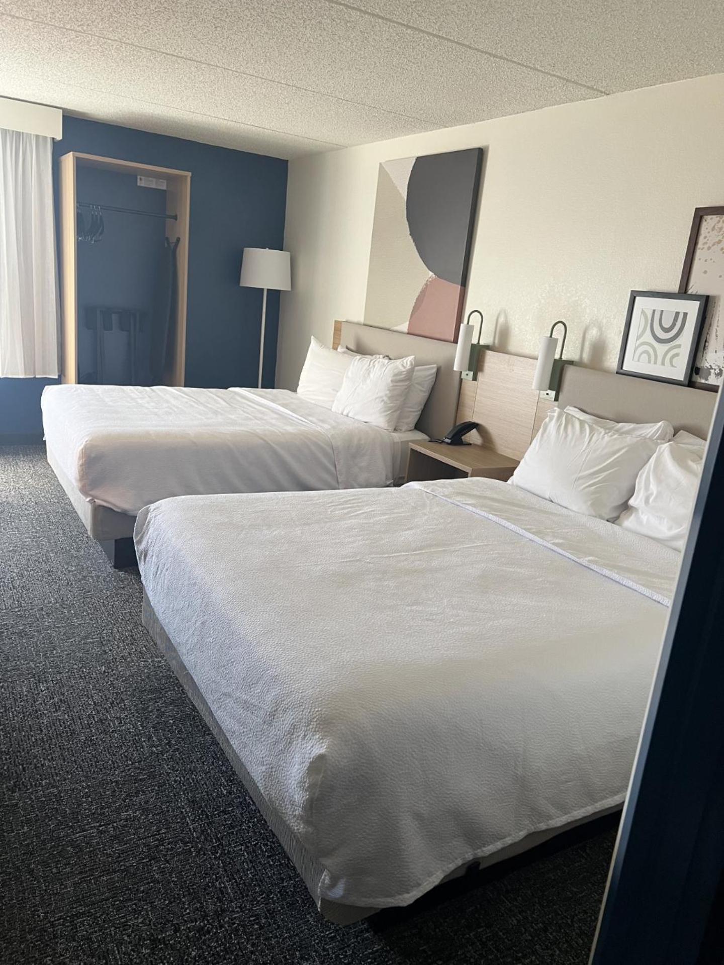 Spx Hotel גרין ביי מראה חיצוני תמונה